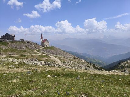 Fotografija s spletne strani Mirko Stefani na poti
