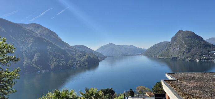 Zdjęcie z Paul Amrein wzdłuż trasy