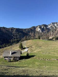Fotografija s spletne strani Berg Noar na poti