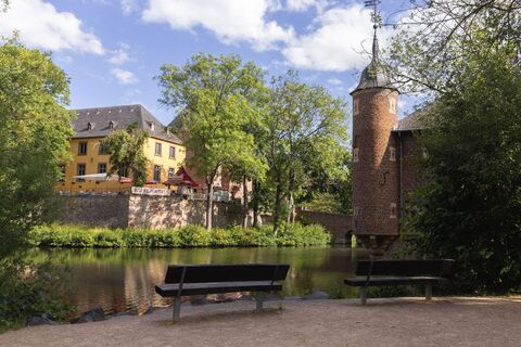 Düren, Schloss Burgau
