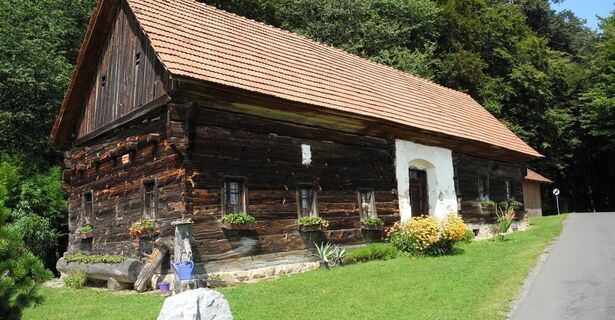Holzhaus am Kräuterwanderweg