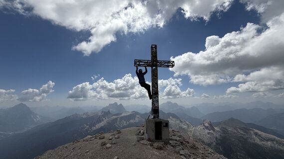 Foto von Lpe Com Pl entlang der Tour