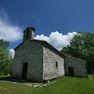 Freundliche Kirche des Hl. Laurentius