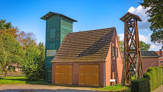 Der Glockenturm in Glinstedt