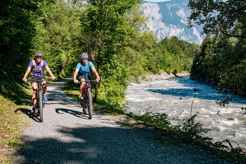 Radfahren am Radweg