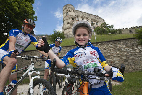 Start der Radtour in der Künstlerstadt Gmünd