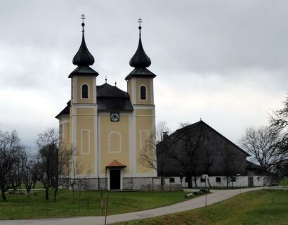 Die kleine Laurentiuskirche in St. Lorenz ist beliebt für Hochzeiten und Taufen.