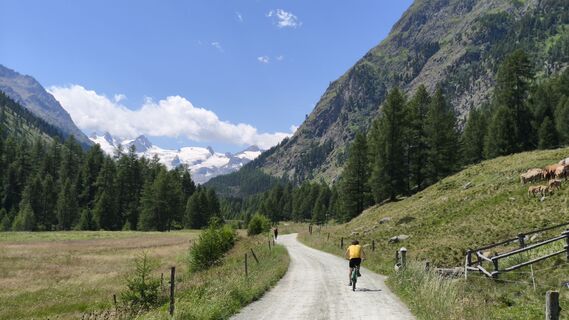 Foto von Niccolò Ratti entlang der Tour