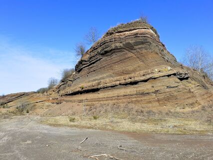 Gesteinsschichten Rockeskyller Kopf (6)