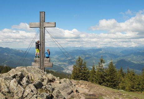 Rennfeld Gipfelkreuz