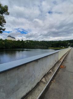 Fotografija s spletne strani Steve Hensel na poti