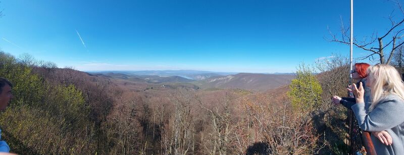 Zdjęcie z Zoltán Kovács 5 wzdłuż trasy