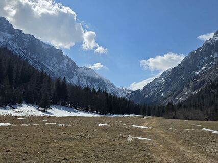 Fotografija s spletne strani Steffen Reusmann na poti
