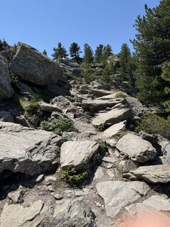Photo de Beyhan Goenuel le long du parcours