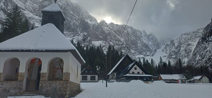 Zdjęcie z Janez Perko wzdłuż trasy