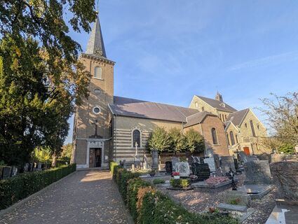 Fotografija s spletne strani Arne Schlieder na poti