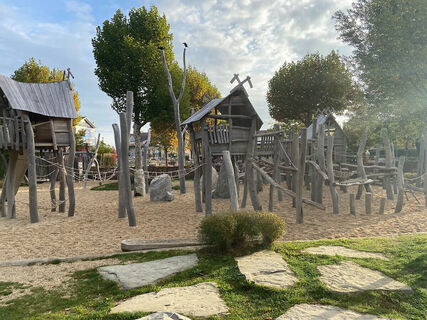 Spielplatz am Naturstrand