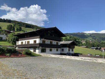 Glemm Lodge Apartments
