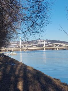 Fotografija s spletne strani Ernst na poti