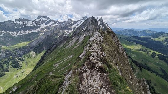 Foto von Mi Hao entlang der Tour