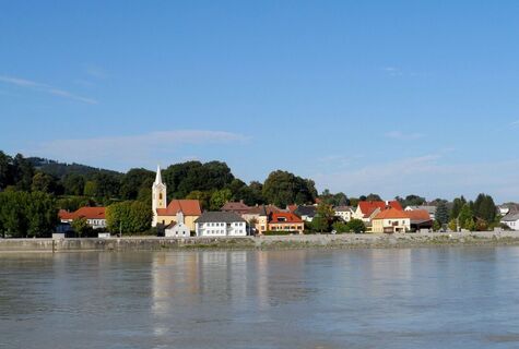 Blick auf Persenbeug