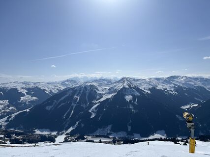 Zdjęcie z Cristian Di Biase wzdłuż trasy