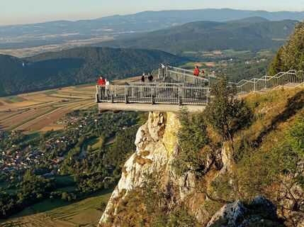 Skywalk, Blick auf Maiersdorf
