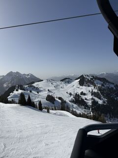 Fotografija s spletne strani Holger Hain na poti