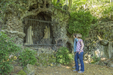 Auf dem Adenauer Kreuzweg unterwegs 