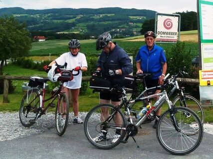 Radfahrer beim Tierpark Herberstein