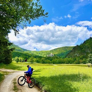 Schneeberg Strecke bei der Ruine Losenheim
