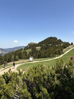 Foto von A. T. 4 entlang der Tour