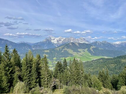 Zdjęcie z Philipp Rößler wzdłuż trasy