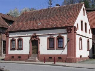 Altes Forsthaus, Bann