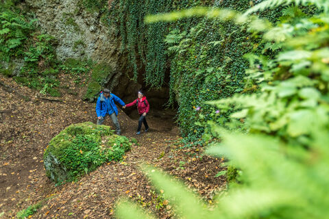 ET-2017-322-Schneifel-Pfad, Eishöhlen Birresborn © Eifel Tourismus GmbH, Dominik Ketz