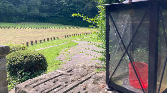 Kriegsgräberstätte im Tal des Friedens | Büren