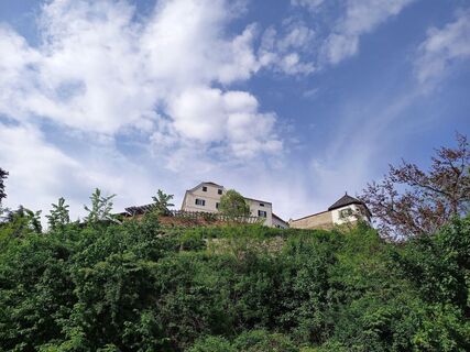Am Fuße von Schloss Kapfenstein