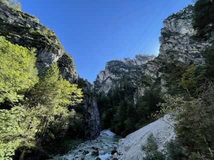 Fotografija s spletne strani Andreas Hagn 1 na poti