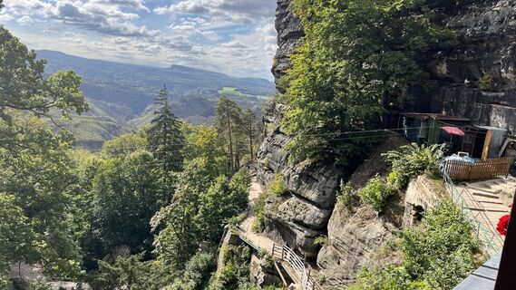 Fotografija s spletne strani Ma Wa na poti