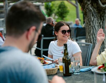 Die Vorspeise im Restaurant Heidihof in Maienfeld geniessen.