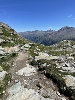 Photo de Christiane Papp le long du parcours