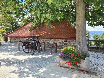 E-Bike-Ladestation_Pöllauberg_Oststeiermark