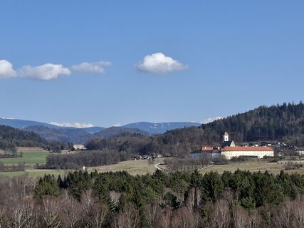 Fotografija s spletne strani Gabriele Klausner na poti