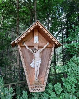 Wegkreuz am Erlebnisweg Honigbiene, Anger, in der Oststeiermark