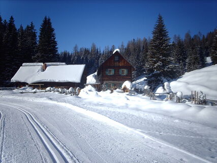 Im Winter das Wandern auf der Flattnitz genießen