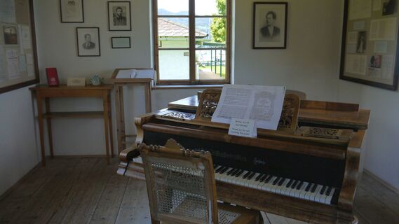 4.5 km Gustav Mahler Klavier