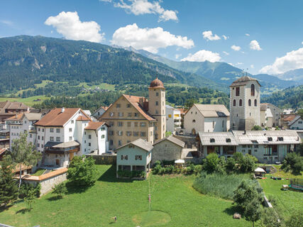 Ilanzer Altstadt und die Casa Gronda im Mittelpunkt