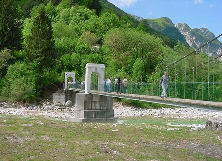 Die Hängebrücke von Tigo