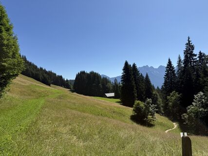 Fotografija s spletne strani Maria Lattacher na poti