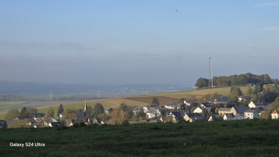 Zdjęcie z Edit Szoboszlay wzdłuż trasy